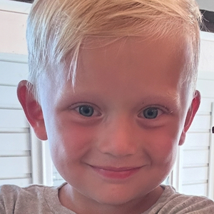 Lyndsey Franceschelli